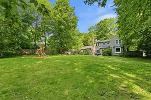 26 Wedgewood Dr, Londonderry, NH 03053 - Photo 31