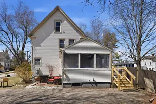 31 Hill St, Dover, NH 03820 - Photo 3