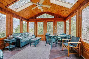 8 Royal Oak Dr, Nashua, NH 03064 - Photo 11