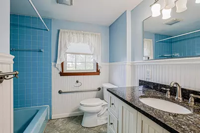 8 Royal Oak Drive, Nashua, NH 03064 - Photo 15