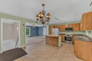 61 Forest Gln, Littleton, NH 03561 - Photo 7