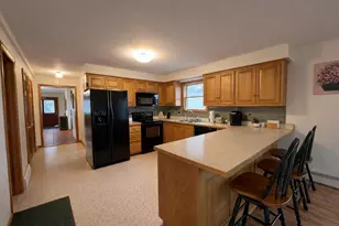 82 Stark Rd, Lyndon, VT 05851 - Photo 9