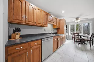 4 Mill Falls Rd, Pembroke, NH 03275 - Photo 7