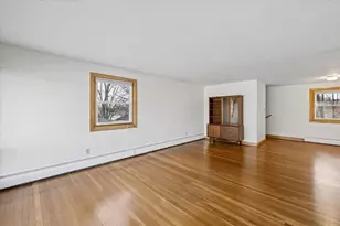 500 Mammoth Rd, Manchester, NH 03104 - Photo 27