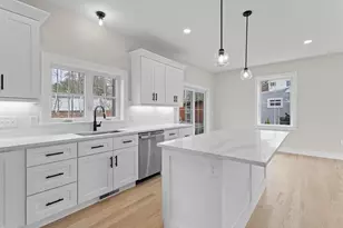 2 Millville Terrace, Salem, NH 03079 - Photo 7