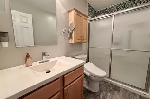 4 Prince Ln, Raymond, NH 03077 - Photo 15