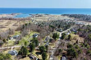 194 Locke Rd, Rye, NH 03870 - Photo 3