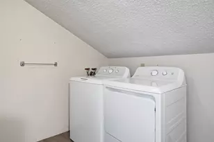 344 Elm St, Milford, NH 03055 - Photo 21