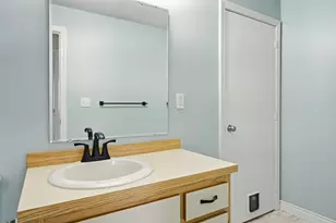 344 Elm St, Milford, NH 03055 - Photo 19