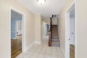 41 Dewey St, Manchester, NH 03103 - Photo 11