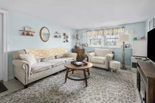 11 Carriage Hill Rd, Eliot, ME 03903 - Photo 3