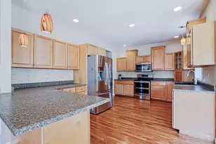 10 Checkerberry Ln, Londonderry, NH 03053 - Photo 15