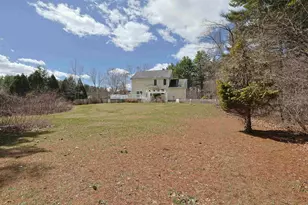 10 Checkerberry Ln, Londonderry, NH 03053 - Photo 39