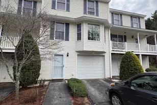 19 Mulberry Ln, Amherst, NH 03031 - Photo 1