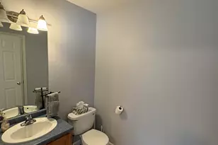 19 Mulberry Ln, Amherst, NH 03031 - Photo 13