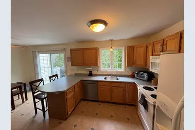 19 Mulberry Lane, Amherst, NH 03031 - Photo 9