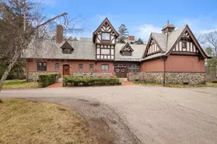 80 Pond St, Salem, NH 03079 - Photo 3