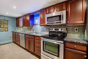 80 Pond St, Salem, NH 03079 - Photo 5