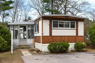 4 Clovercrest Dr, Nashua, NH 03062 - Photo 25