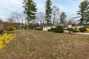 4 Clovercrest Dr, Nashua, NH 03062 - Photo 37