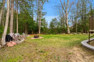 7 Samantha Ave, Raymond, NH 03077 - Photo 9