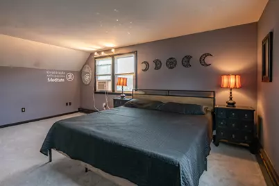 31 Rosemont Avenue, Manchester, NH 03103 - Photo 19