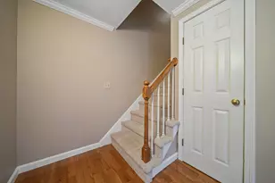 624 Hackett Hill Rd, Manchester, NH 03102 - Photo 17