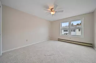 624 Hackett Hill Rd, Manchester, NH 03102 - Photo 21