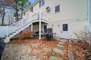 624 Hackett Hill Rd, Manchester, NH 03102 - Photo 3