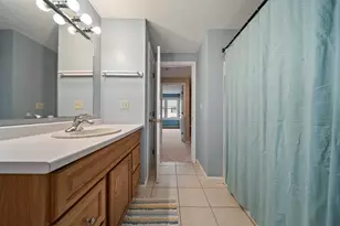 624 Hackett Hill Rd, Manchester, NH 03102 - Photo 23