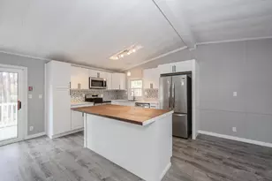 24 Donald Dr, Goffstown, NH 03045 - Photo 3