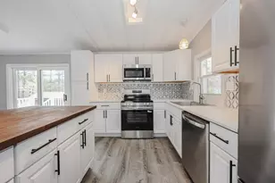 24 Donald Dr, Goffstown, NH 03045 - Photo 7