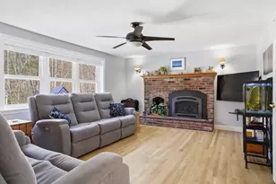 67 Forest St, Londonderry, NH 03053 - Photo 11