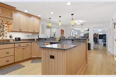 67 Forest Street, Londonderry, NH 03053 - Photo 11