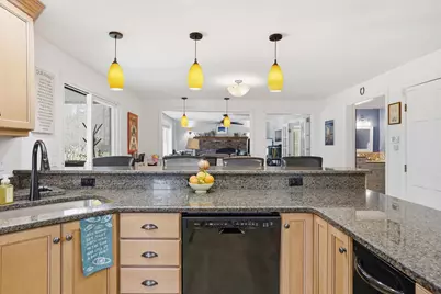 67 Forest Street, Londonderry, NH 03053 - Photo 13
