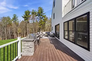 13 Sunridge Rd, Windham, NH 03087 - Photo 9