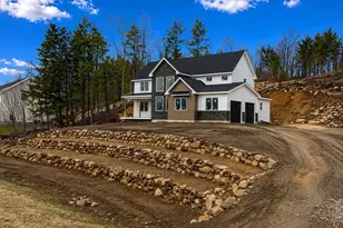 25 Indian Rock Rd, Bedford, NH 03110 - Photo 3