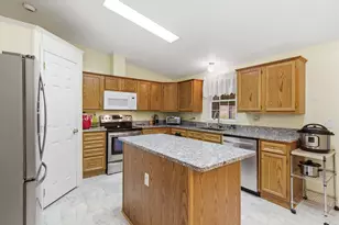 407 Darby Dr, Belmont, NH 03220 - Photo 3
