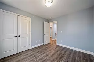 5 Dumaine Ave, Nashua, NH 03063 - Photo 13