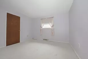 37 Country Club Ln, Merrimack, NH 03054 - Photo 23