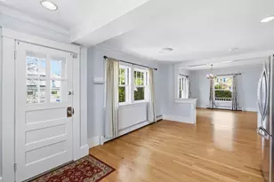 198 Linden St, Manchester, NH 03104 - Photo 17