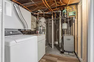 198 Linden St, Manchester, NH 03104 - Photo 57