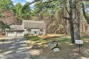 4 Schoolhouse Rd, Amherst, NH 03031 - Photo 3