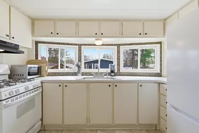 519 Canterbury Drive, Exeter, NH 03833 - Photo 13