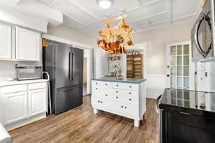 11 Pine St, Franklin, NH 03235 - Photo 3