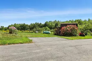 109 Old Center Rd, Deerfield, NH 03037 - Photo 41