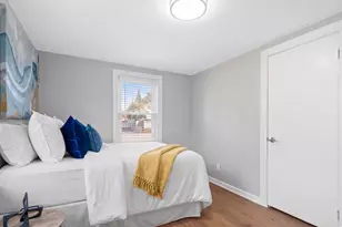 734 W Hollis St, Nashua, NH 03062 - Photo 27