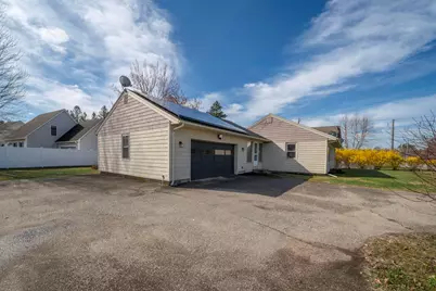 734 W Hollis Street, Nashua, NH 03062 - Photo 43