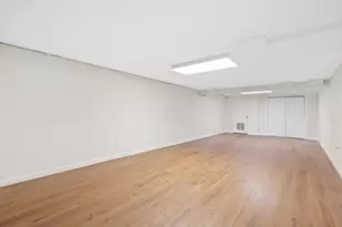734 W Hollis St, Nashua, NH 03062 - Photo 29