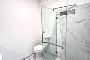 734 W Hollis St, Nashua, NH 03062 - Photo 21